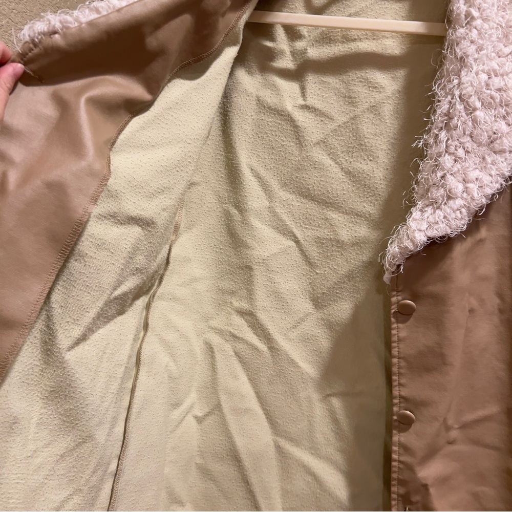 Brown Jacket - Picture 7 of 9